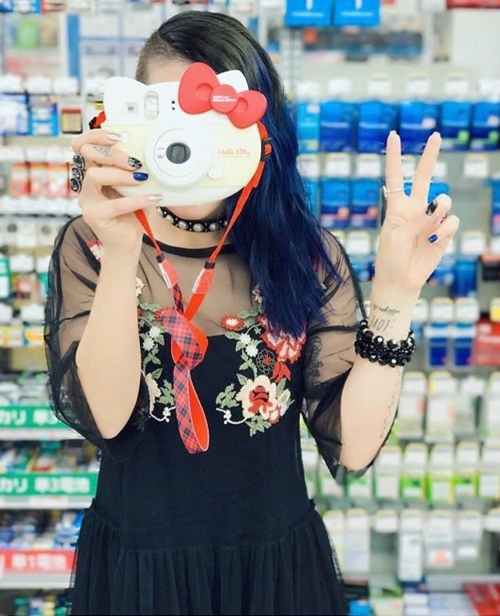 Binh đoàn Hello Kitty sắp thống trị thế giới thời trang! - 5