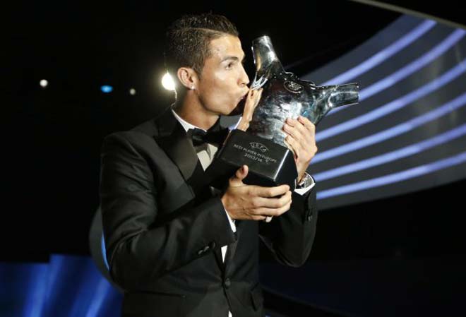 Ronaldo và SAO MU chắc chắn đoạt giải thưởng châu Âu - 1