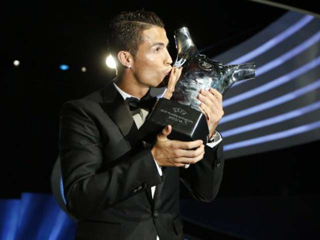 Ronaldo và SAO MU chắc chắn đoạt giải thưởng châu Âu