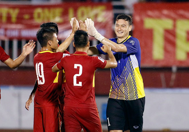 Đội tuyển Việt Nam: Thủ môn Lâm Tây xuất thần, HLV Jordan &#34;ngả mũ&#34; - 1