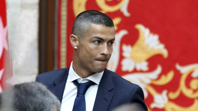 Ronaldo “phản pháo” vụ trốn thuế, tự tin chạy án thành công - 1