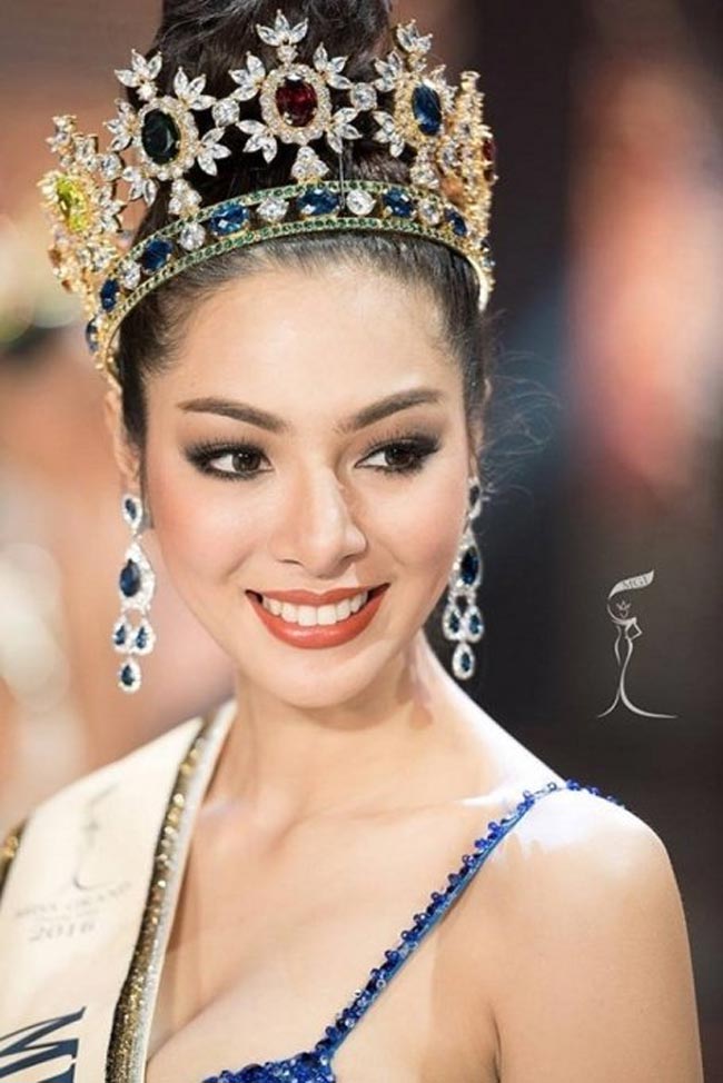 Hoa hậu Hoà bình Thái Lan 2016 - Supaporn Malisorn có vẻ đẹp sắc như dao.&nbsp;