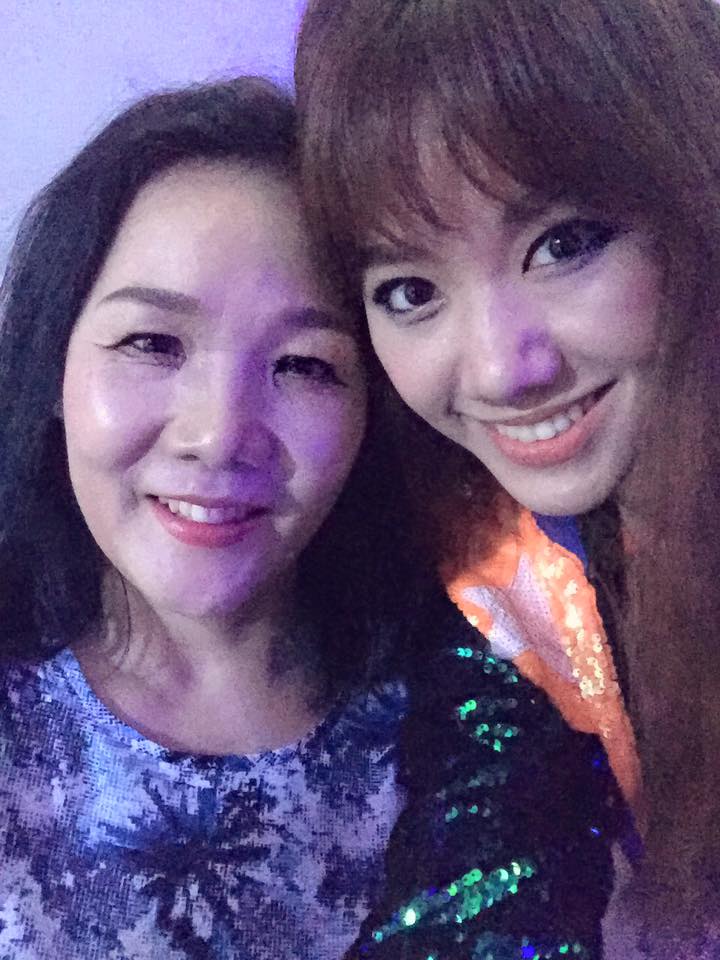 Mẹ vợ xinh đẹp lại chiều chuộng hết mực khiến Trấn Thành muốn "ở rể" - 2