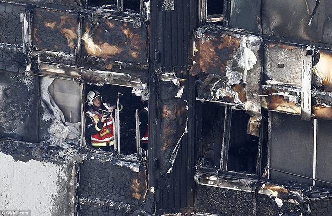 Vụ cháy nhà lớn nhất lịch sử Anh: Như thể lửa địa ngục - 1