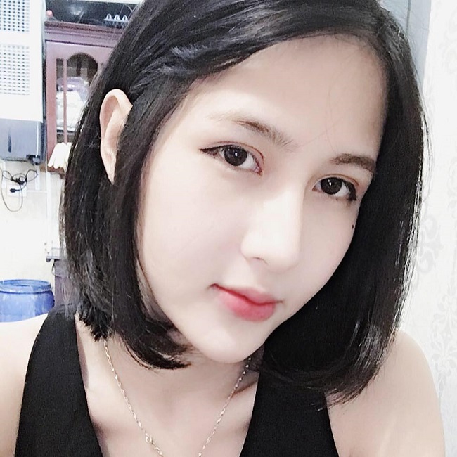 Ngoài ra, Trâm Anh cũng tắm trắng và duy trì tiêm hooc môn thường xuyên hàng tuần.
