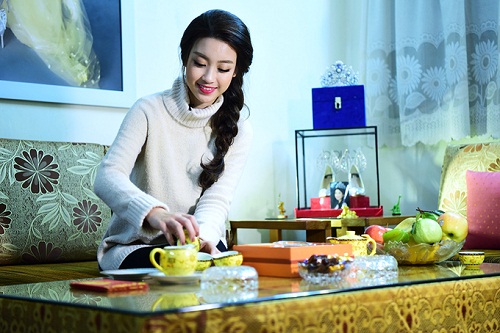 Hoa hậu Mỹ Linh, Thu Thảo cát-xê cao ngất vẫn ở nhà tập thể, căn hộ đơn sơ - 2