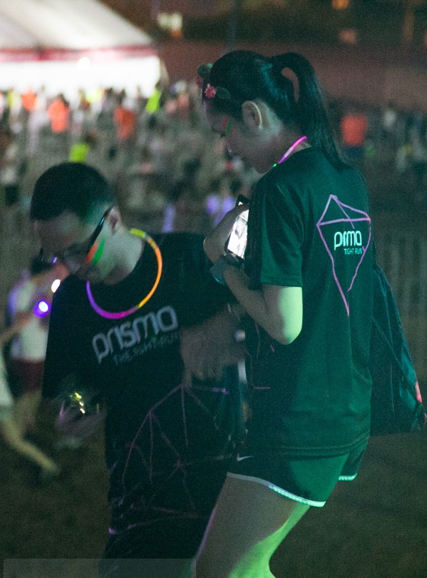 Khâu áo, đút cơm, Trường Giang hay Ông Cao Thắng "nịnh đầm" giỏi hơn? - 10