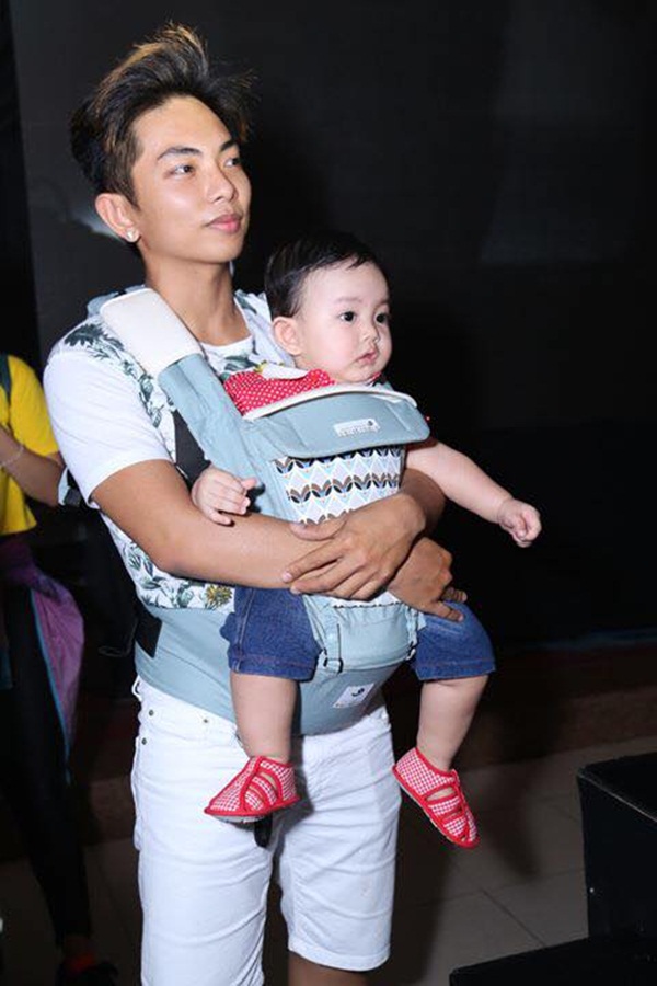 Khâu áo, đút cơm, Trường Giang hay Ông Cao Thắng "nịnh đầm" giỏi hơn? - 2