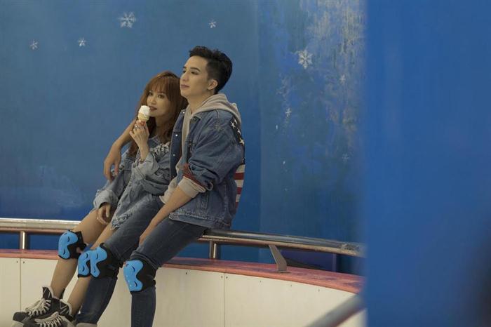 Khâu áo, đút cơm, Trường Giang hay Ông Cao Thắng "nịnh đầm" giỏi hơn? - 4