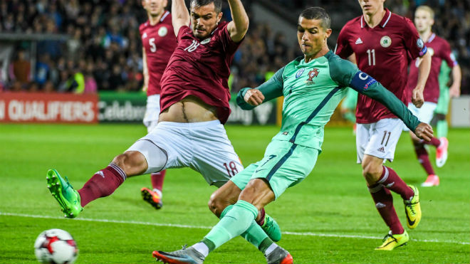 Bồ Đào Nha - Mexico: Cơn điên của "Vua" Ronaldo - 2