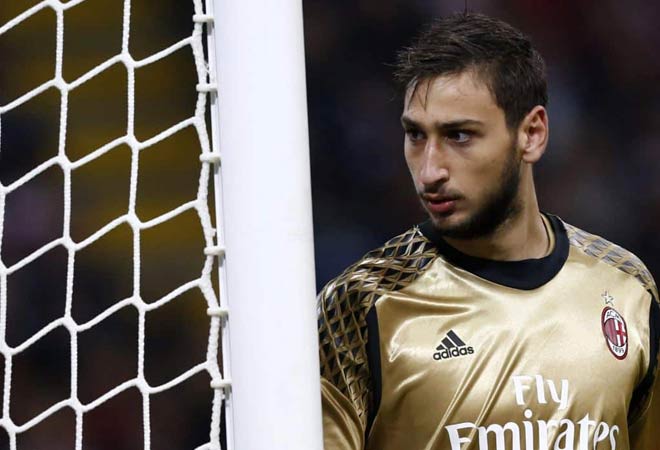 Chuyển nhượng Real: Morata phải ở lại nếu Ronaldo ra đi - 2