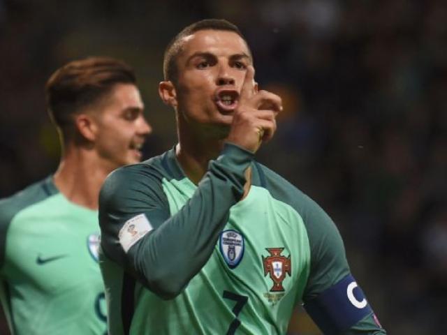 Giữa tin đồn rời Real, Ronaldo vẫn khuynh đảo Mexico