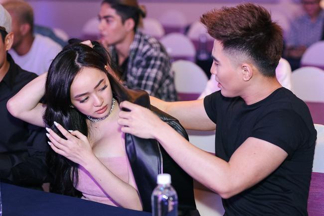 Gái 18 Kaity Nguyễn phổng phao "vượt mặt" Thủy Top, Elly Trần - 15