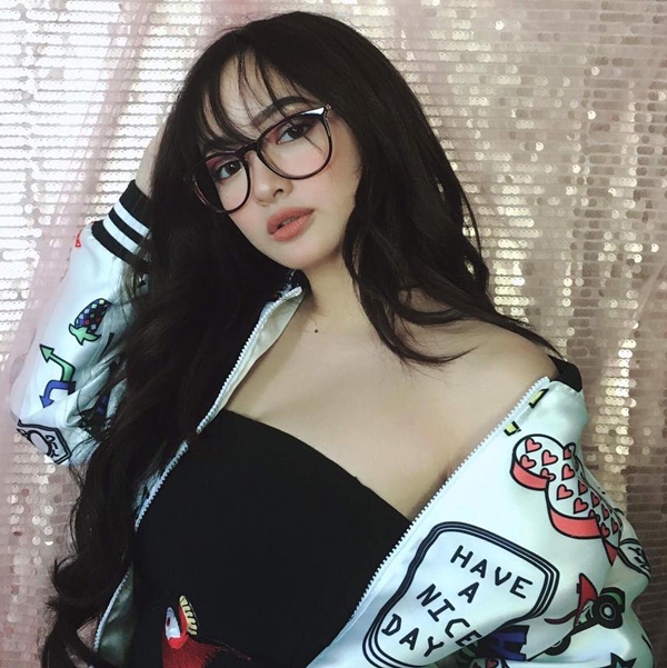 Gái 18 Kaity Nguyễn phổng phao "vượt mặt" Thủy Top, Elly Trần - 3