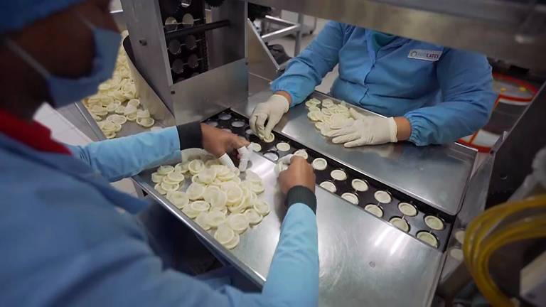 Chuyện chưa kể về đế chế sản xuất bao cao su lớn nhất thế giới - 4