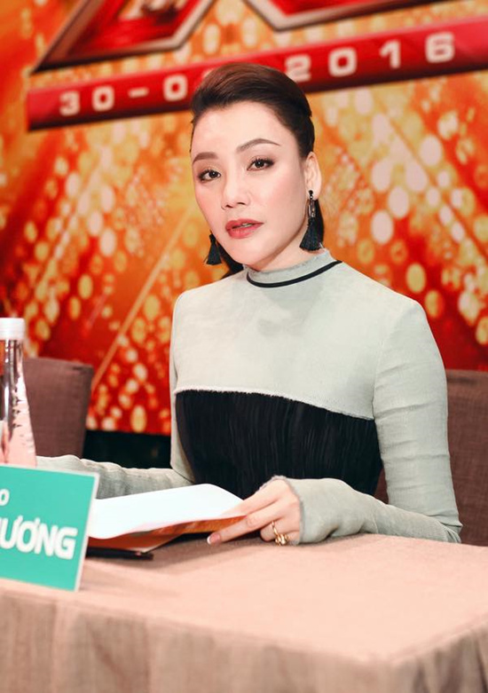 Độ giàu của Hồ Quỳnh Hương hay Hari Won khiến fan "nể" hơn? - 3