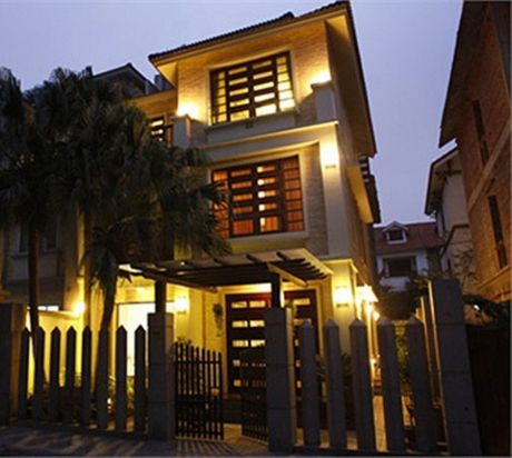 Độ giàu của Hồ Quỳnh Hương hay Hari Won khiến fan "nể" hơn? - 5