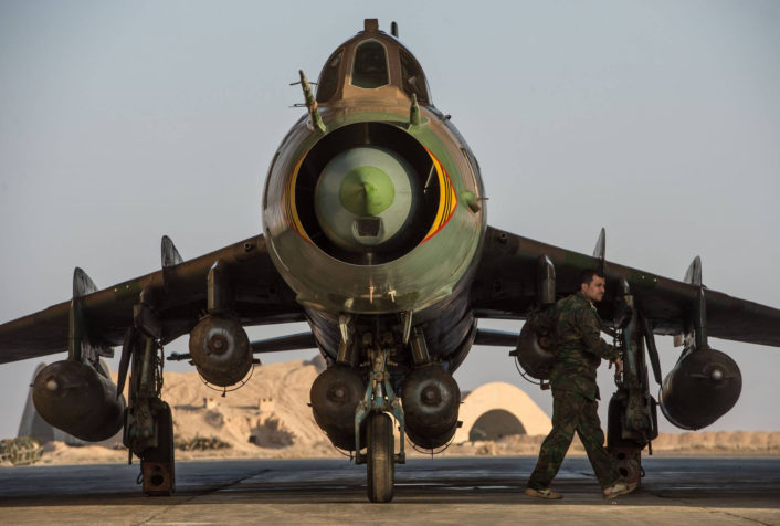 Mỹ đối phó ra sao nếu Nga bắn rơi mọi máy bay ở Syria? - 1