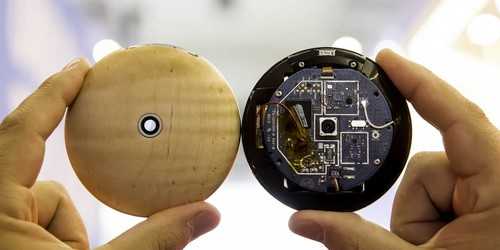 Những chiếc điện thoại cổ, "siêu độc lạ" nhất thế giới - 7