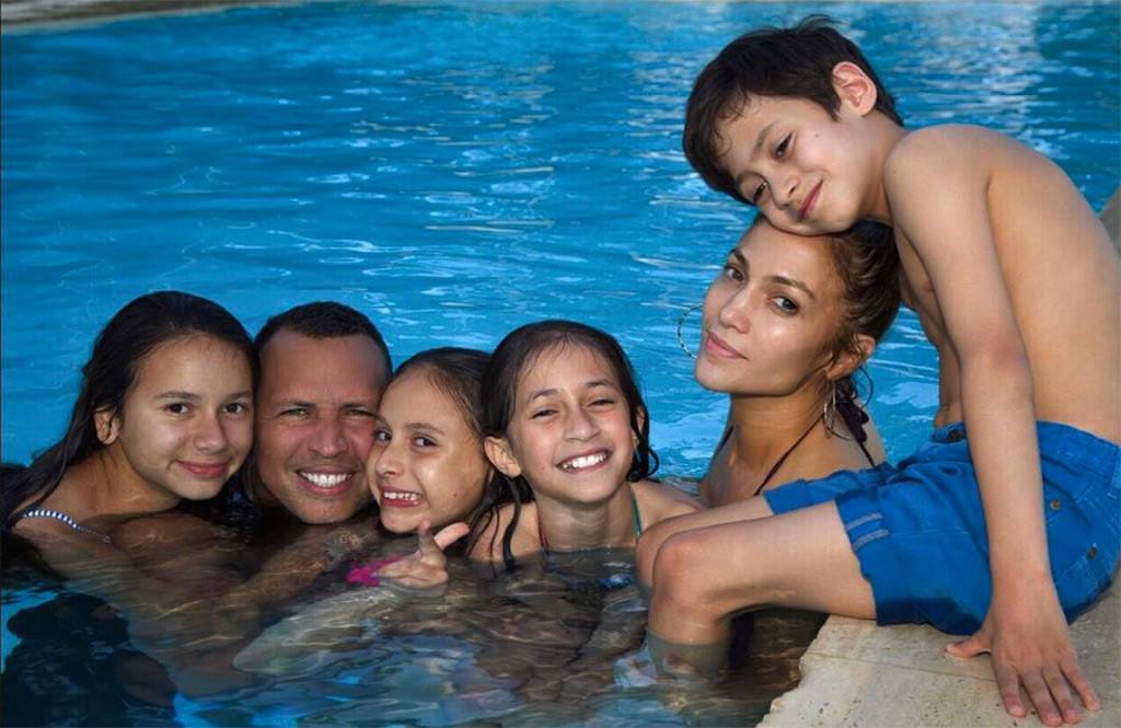 Hé lộ hóa đơn 7 tỷ Jennifer Lopez vung tay cho 2 ngày du hý với tình trẻ - 7