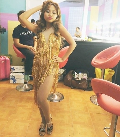 Phương Mỹ Chi, Thiện Nhân cùng 14 tuổi: Kẻ bị chê chín ép, người được khen - 11