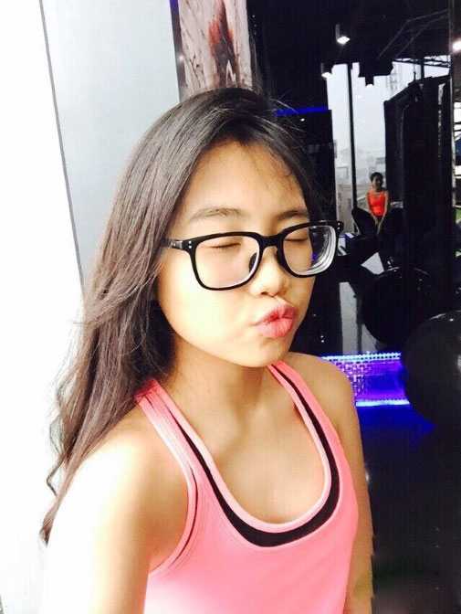 Phương Mỹ Chi, Thiện Nhân cùng 14 tuổi: Kẻ bị chê chín ép, người được khen - 5