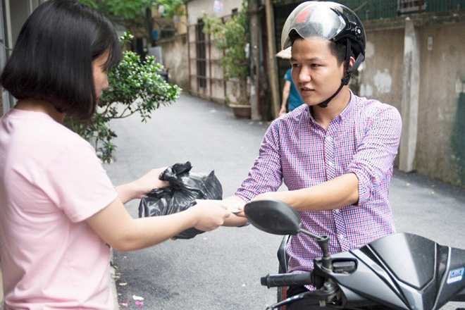 Lương cử nhân không bằng thu nhập của shipper: Thực tế phũ phàng - 4