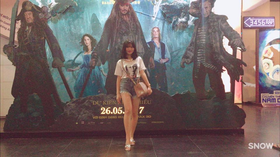 Việt Huê nóng bỏng vẫn ít nhiều "kiêng dè" em gái hot girl - 5