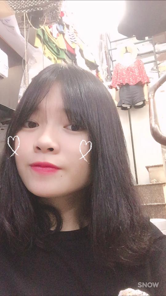 Việt Huê nóng bỏng vẫn ít nhiều "kiêng dè" em gái hot girl - 10