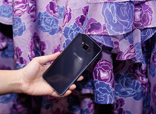 Lộ ảnh Samsung Galaxy S8+ màu Tím khói siêu đẹp - 1