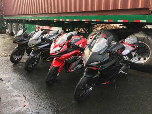 Cận cảnh Honda CBR250RR 2017 đầu tiên tại VN - 1