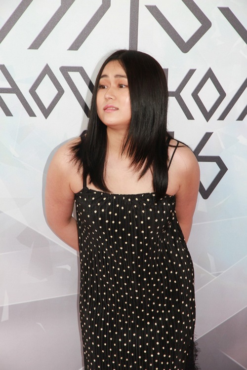 Vỡ mộng vì nhan sắc khó đỡ của thí sinh hoa hậu xứ cảng thơm - 6