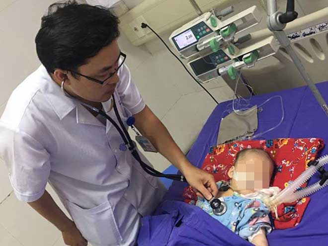 Trẻ 5 tháng tuổi co giật, hôn mê do sử dụng thuốc cam nhiễm chì - 1