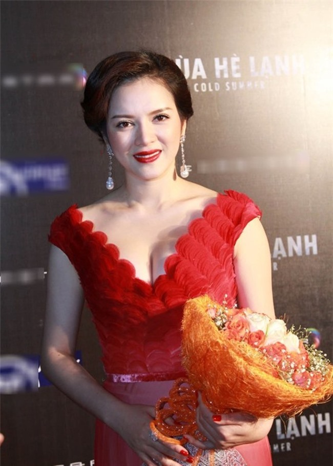 Lý Nhã Kỳ được xem là người phụ nữ quyền lực, xinh đẹp bậc nhất của làng giải trí Việt.