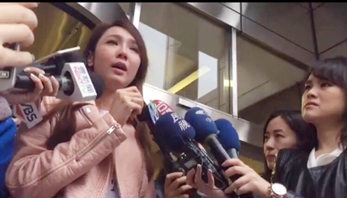 Mỹ nhân Việt nói dối suốt 18 năm đang sống thế nào sau ồn ào bị tẩy chay - 9