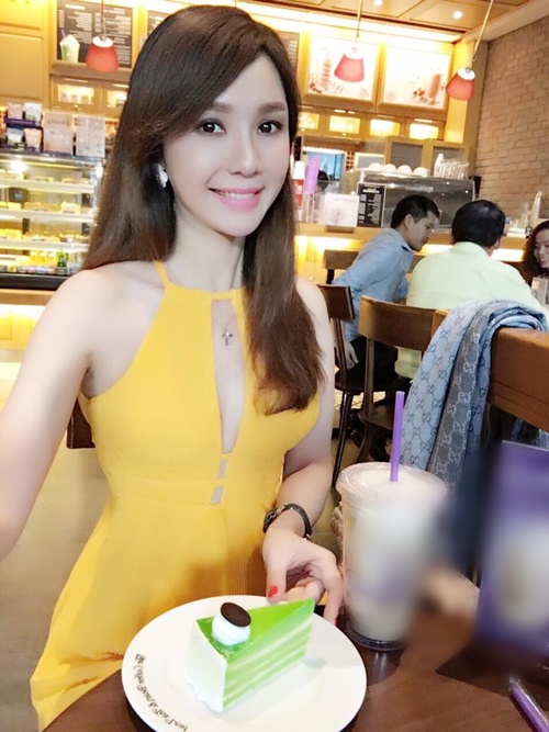 Mỹ nhân Việt nói dối suốt 18 năm đang sống thế nào sau ồn ào bị tẩy chay - 12