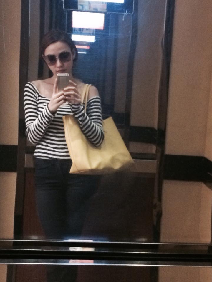 Trong thang máy mà Hà Hồ, Mai Phương Thuý ăn mặc khiến fan "rớt tim" - 3