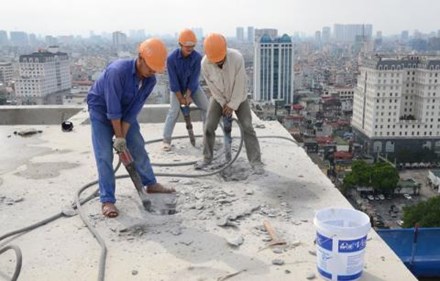Công trình nằm trong khu quy hoạch xây quá 3 tầng phải tháo dỡ - 1