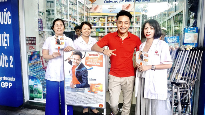 “Hồng Đăng Người phán xử ngoài đời còn điển trai hơn trên phim” - 6