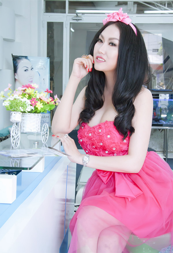 Dù cố mặc kín đáo, Ngân 98, Kaity Nguyễn vẫn lọt top đào tiên siêu hot - 7