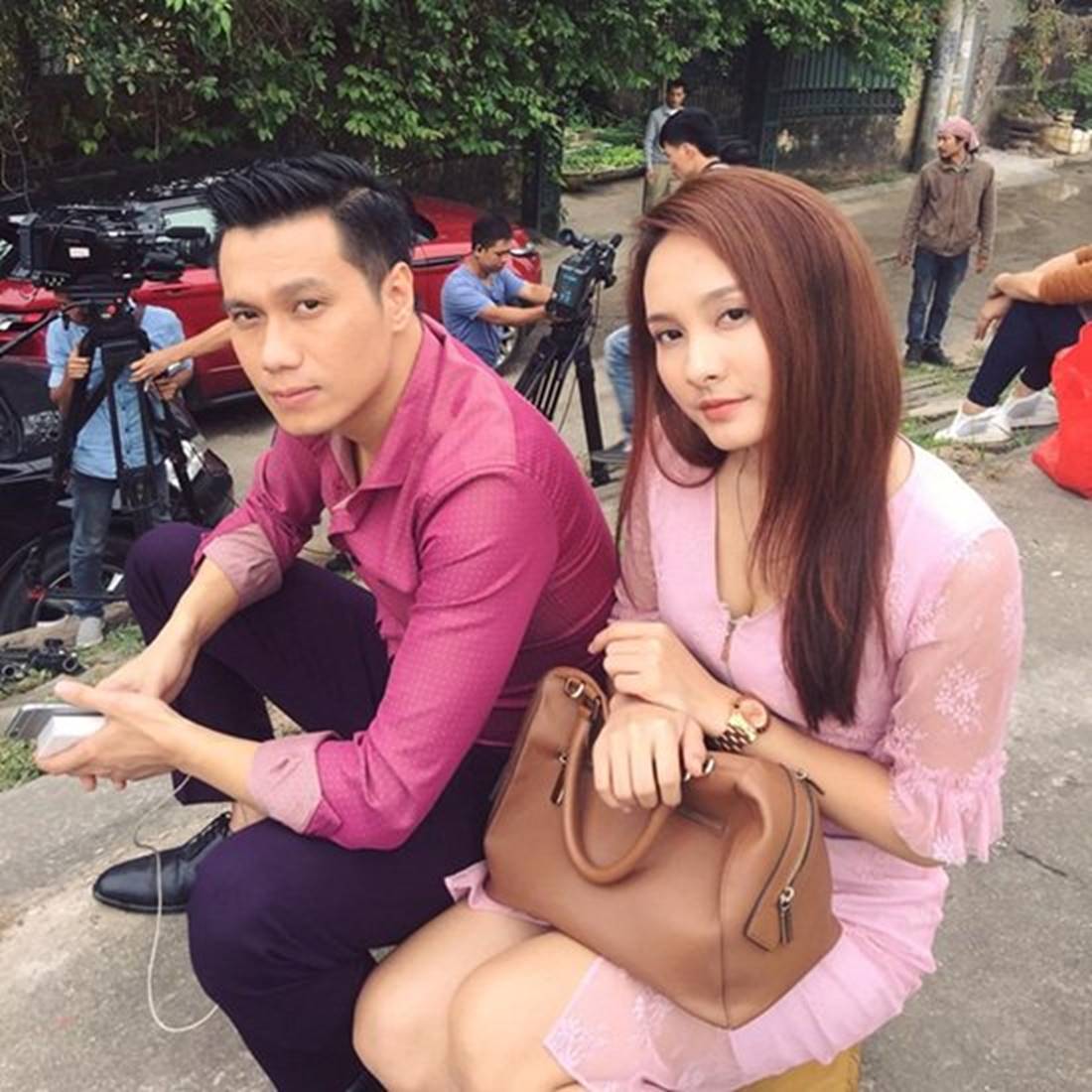Ảnh hậu trường của Bảo Thanh, Việt Anh gây nghi ngại "phim giả tình thật" - 7