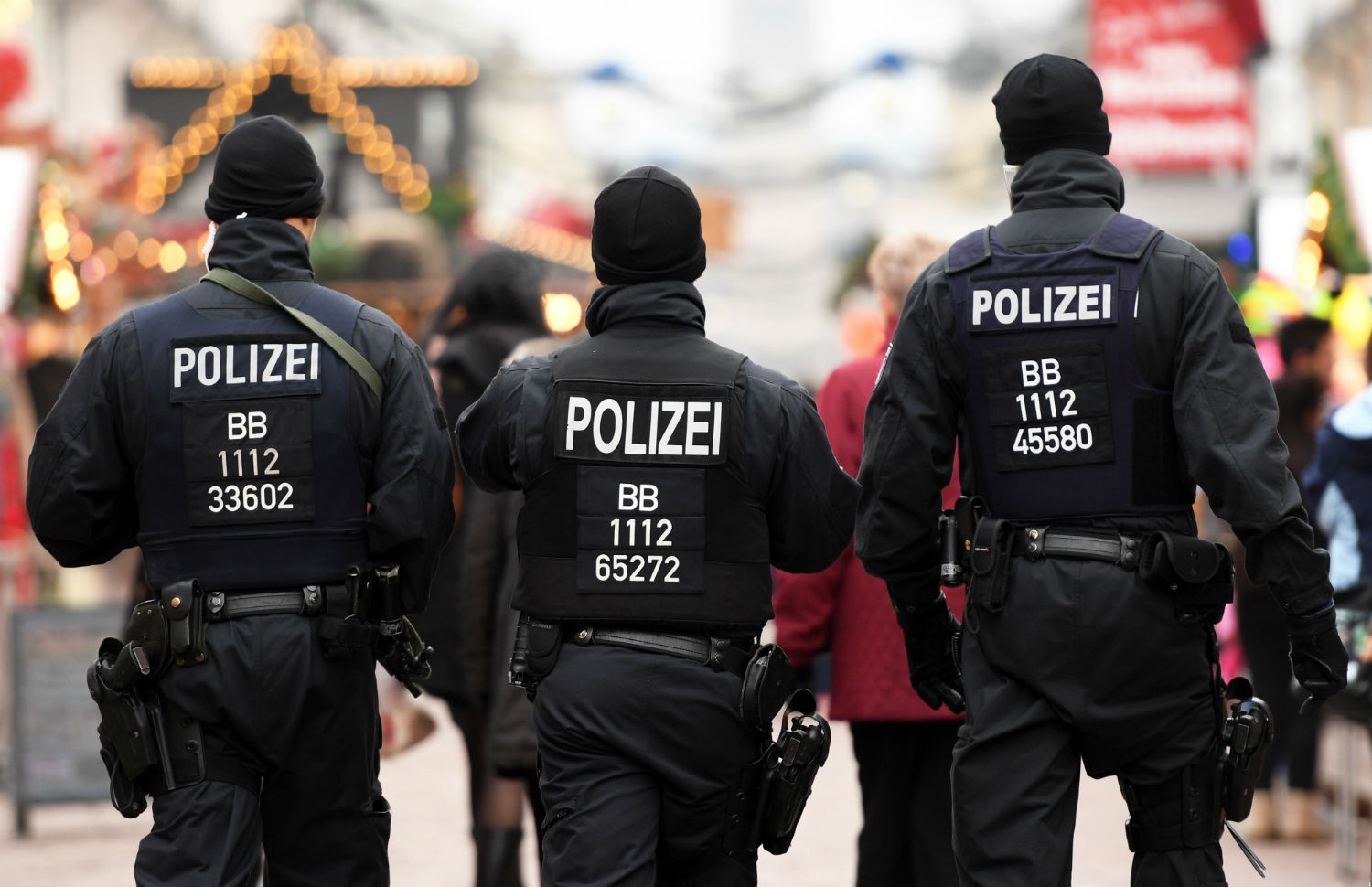 220 cảnh sát mở tiệc thác loạn gây sốc nước Đức - 1