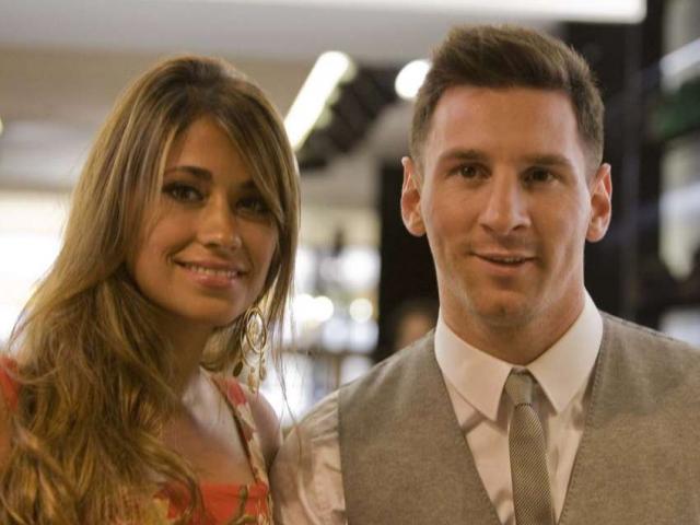Đám cưới Messi: Khách mời đánh bạc, vợ bạn hát góp vui