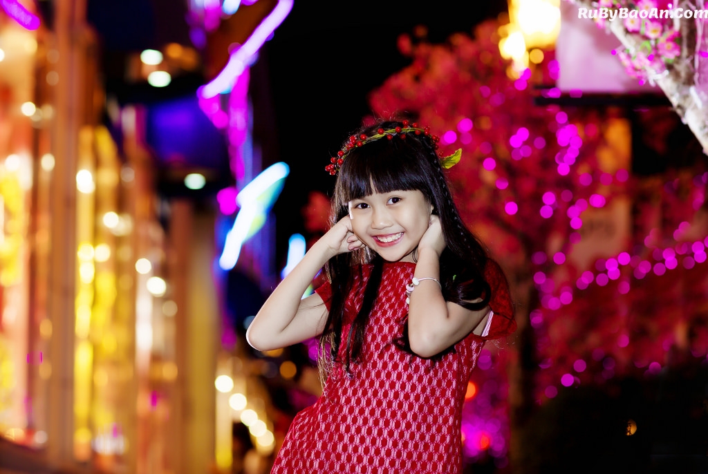 Sao nhí 100 triệu view, đắt show nhất Việt Nam phổng phao bất ngờ - 2