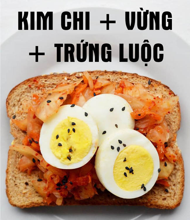 Kim chi, vừng và trứng luộc