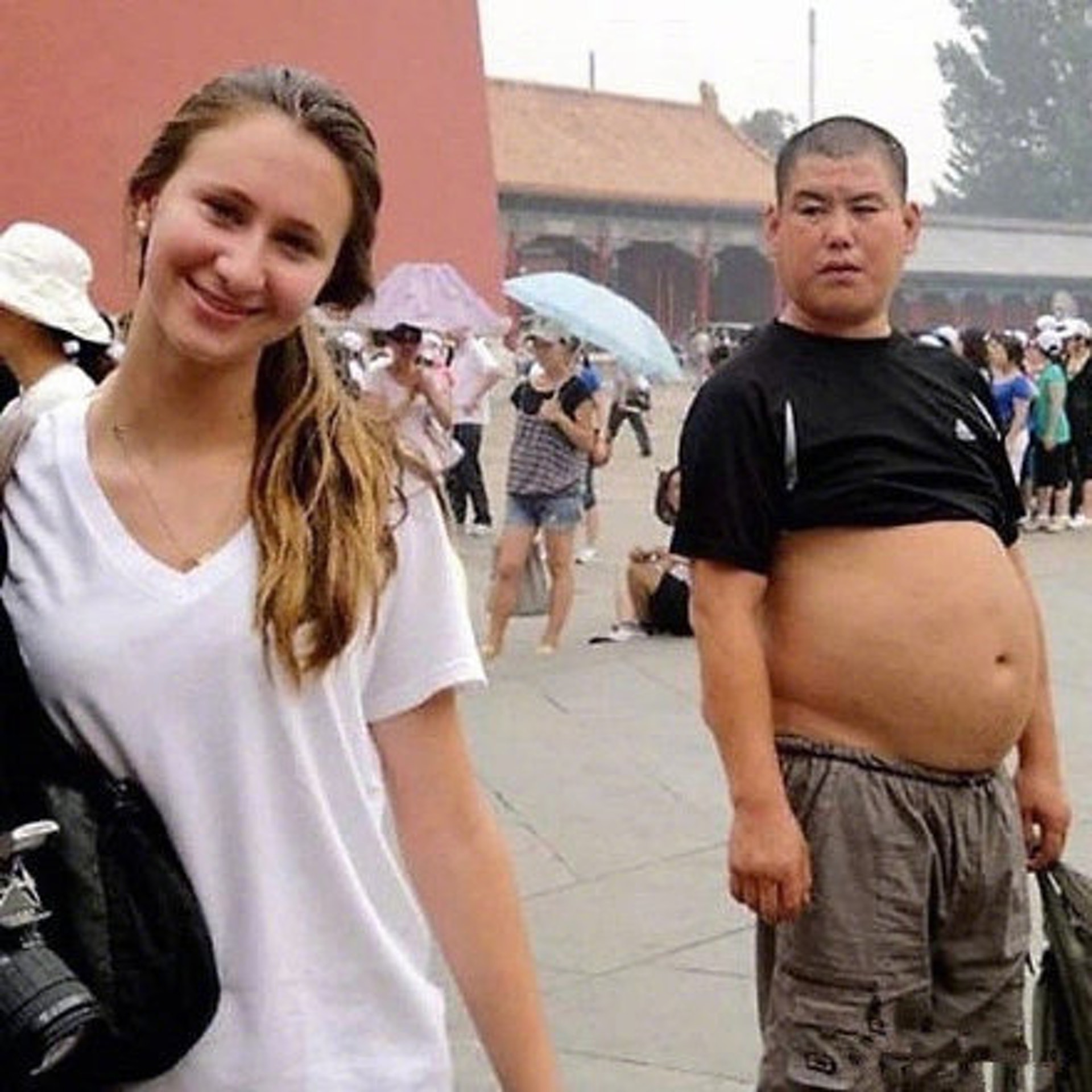 грудь у китайских мужчин фото 25