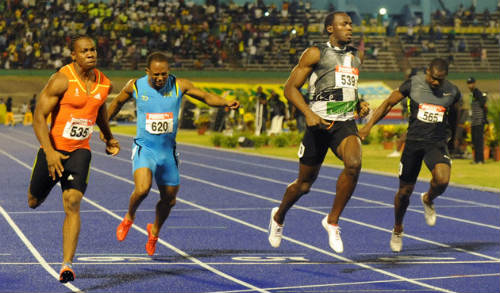 “Kẻ đánh bại Nadal” dừng bước - 2