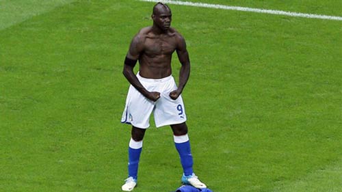 HOT: Real ra giá cho Kaka - 3