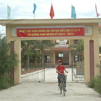 Tin tức trong ngày - Xã có 500 cán bộ là do... thỏa thuận