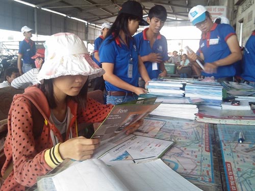 Chùm ảnh “Tiếp sức mùa thi” ở TP.HCM - 13